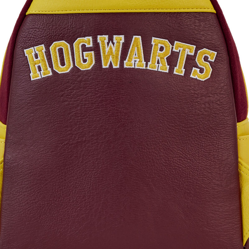 Retired Loungefly outlet Harry Potter Hogwarts Gryffindor Backpack