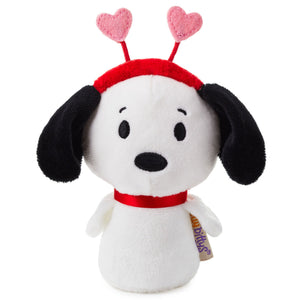 Peanuts for Pets : 9 Woodstock Egg Plush Squeaker Pet Toy